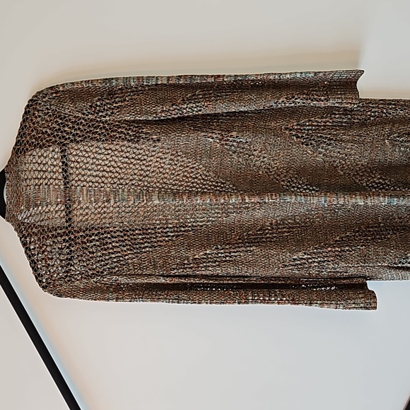 Teaberry Sweater, Size M - Picture 4 of 4